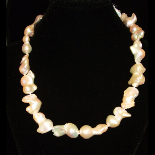 Barroque Pearl Necklace